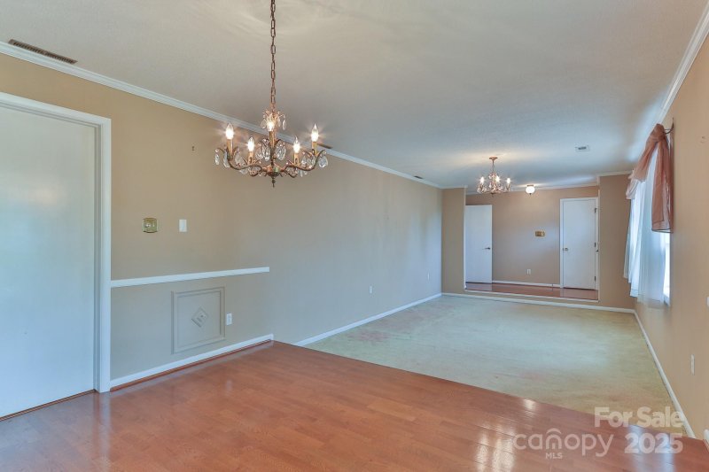 Property image 5 of 466 Shiloh Church Road in Lakemont Park, Hickory, NC 28601