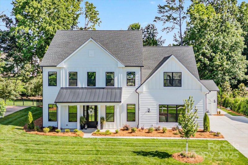 1149 Rosecliff Drive