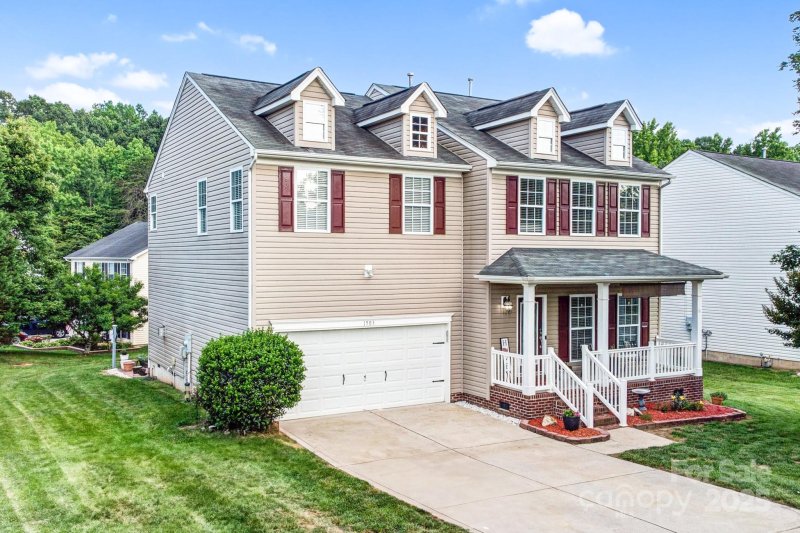 Property image 2 at 1503 Stoney Court, York, SC 29745