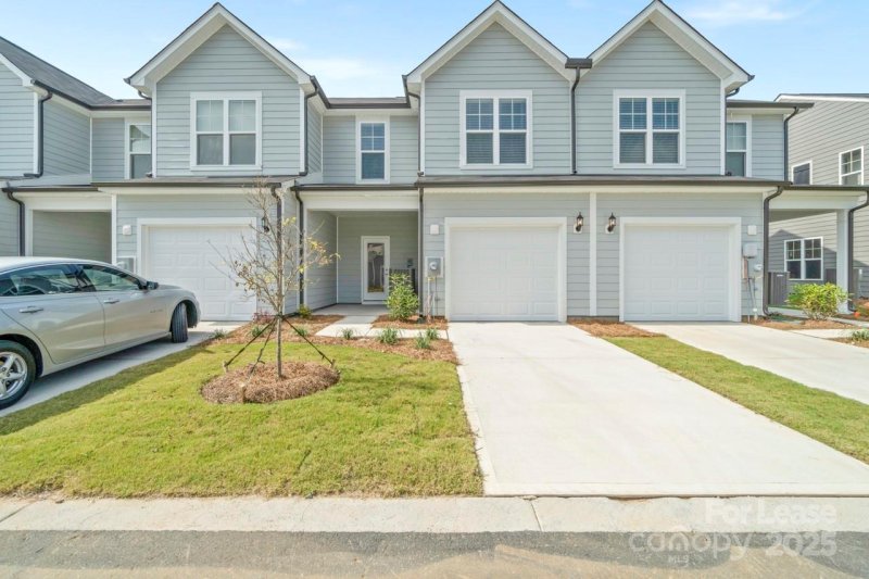 21136 Annabelle Place