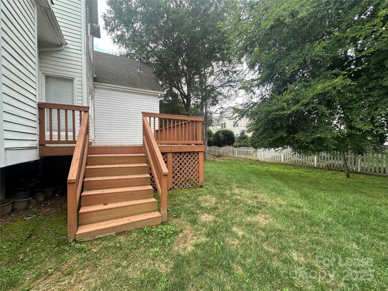 Property image 4 at 716 Camaross Drive, Charlotte, NC 28270