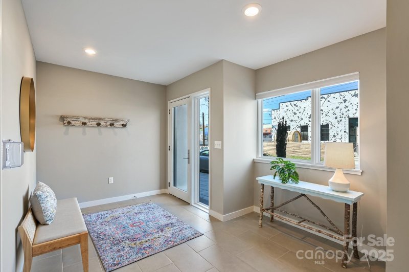 Property image 3 at 247 Short Coxe Avenue, Asheville, NC 28801