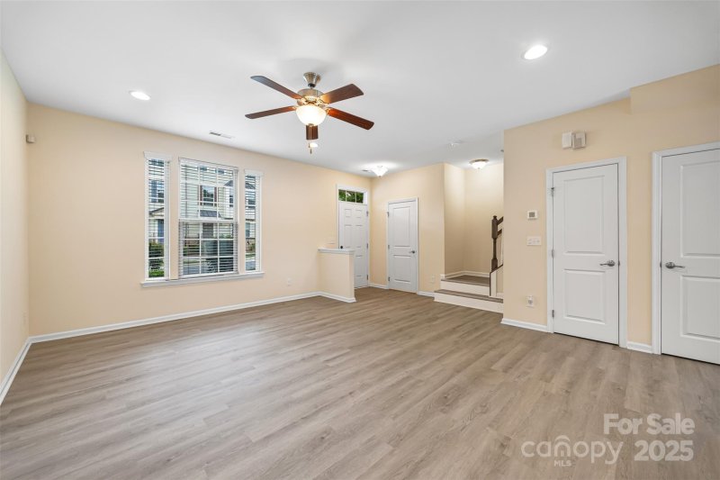 Property image 5 at 3039 Potomac River Parkway, Charlotte, NC 28217