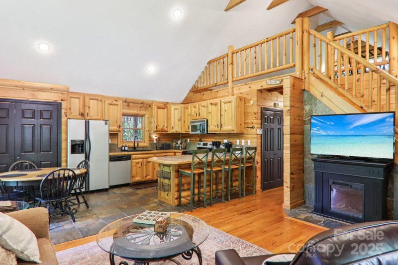 Property image 5 of 145 Jobes Trail in Stonecrest, Mill Spring, NC 28756