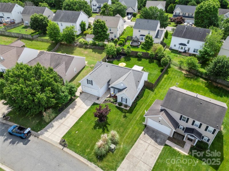 Property image 3 at 114 Nevis Lane, Mooresville, NC 28115