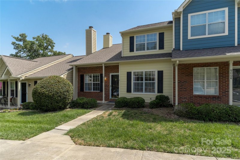 Property image 2 at 9006 Four Mile Creek Road, Charlotte, NC 28277