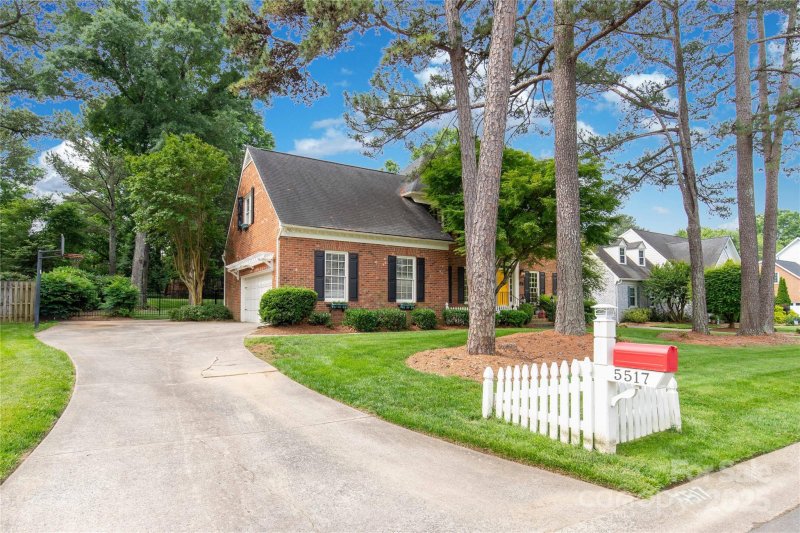 Property image 2 at 5517 Alexa Road, Charlotte, NC 28277