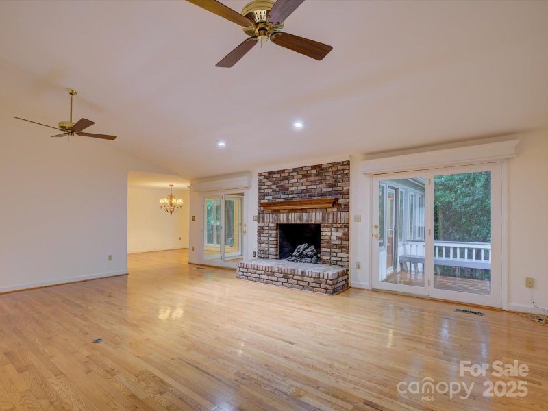 Property image 5 at 8 Sunrise Point Road, Lake Wylie, SC 29710