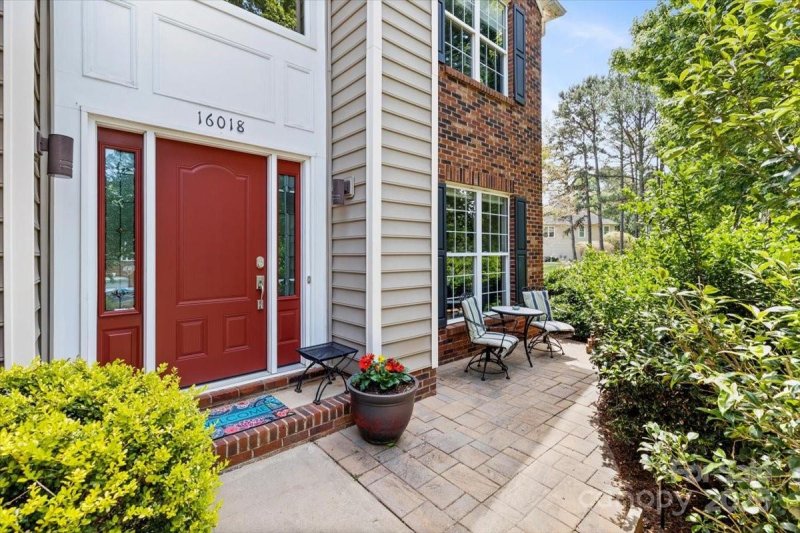 Property image 2 at 16018 Hollingbourne Road, Huntersville, NC 28078