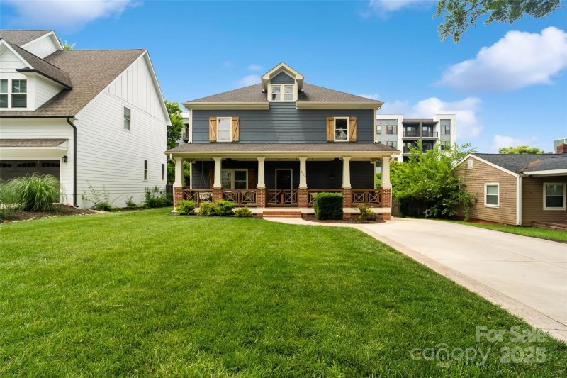 Property image 3 of 2217 Yadkin Avenue in Villa Heights, Charlotte, NC 28205