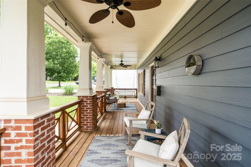 Property image 5 of 2217 Yadkin Avenue in Villa Heights, Charlotte, NC 28205