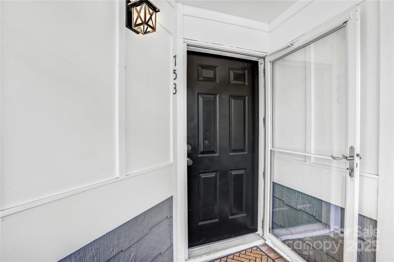 Property image 5 at 753 Southwest Drive, Davidson, NC 28036