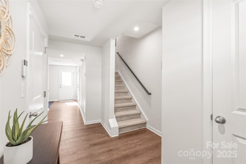 Property image 5 at 5023 Daybell Street, Charlotte, NC 28214