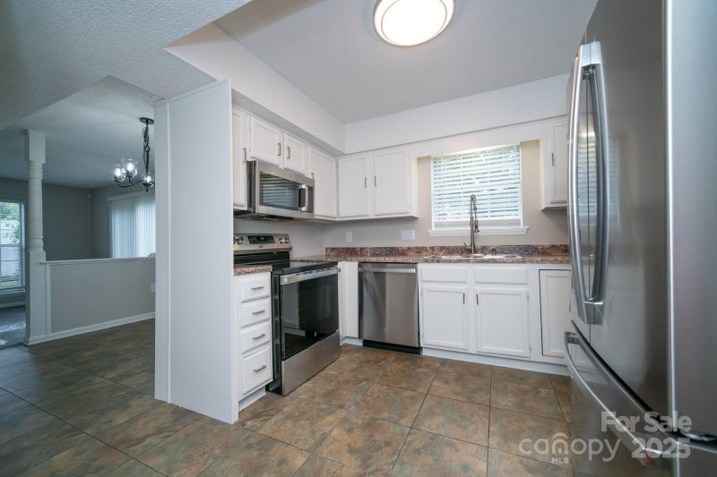 Property image 3 at 8125 Sheringham Way, Charlotte, NC 28227