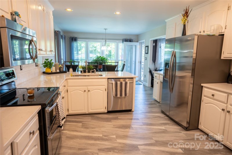 Property image 3 at 150 Wordsworth Way, Mooresville, NC 28115