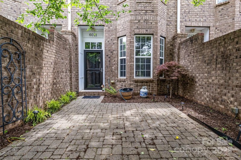 Property image 2 at 6011 Nw Village Drive, Concord, NC 28027