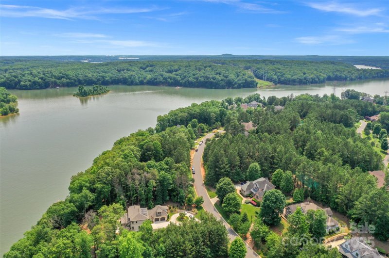 Property image 3 of 3223 Lake Pointe Drive in Reflection Pointe, Belmont, NC 28012