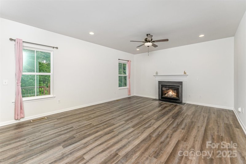 Property image 5 of 6726 Carradale Way in Berewick, Charlotte, NC 28278