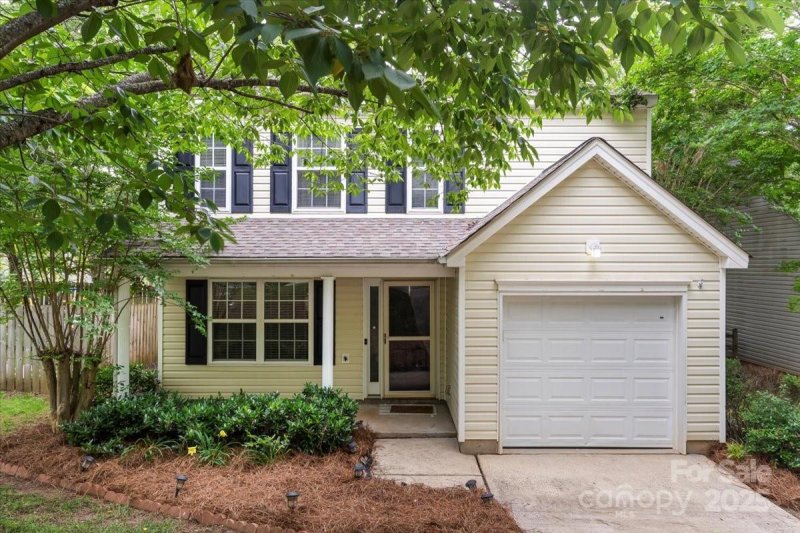 Property image 3 at 1410 Swaying Branch Lane, Clover, SC 29710