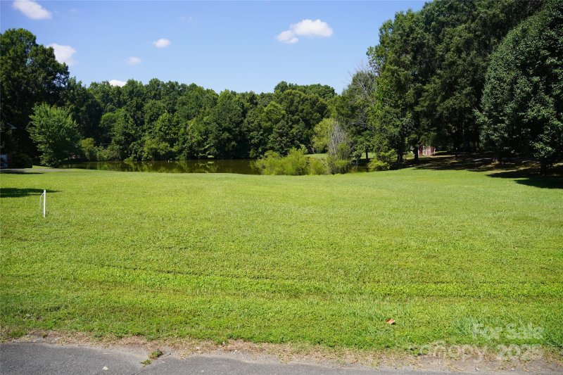 Property image 2 at 6339 Farmlake Drive, Mint Hill, NC 28227