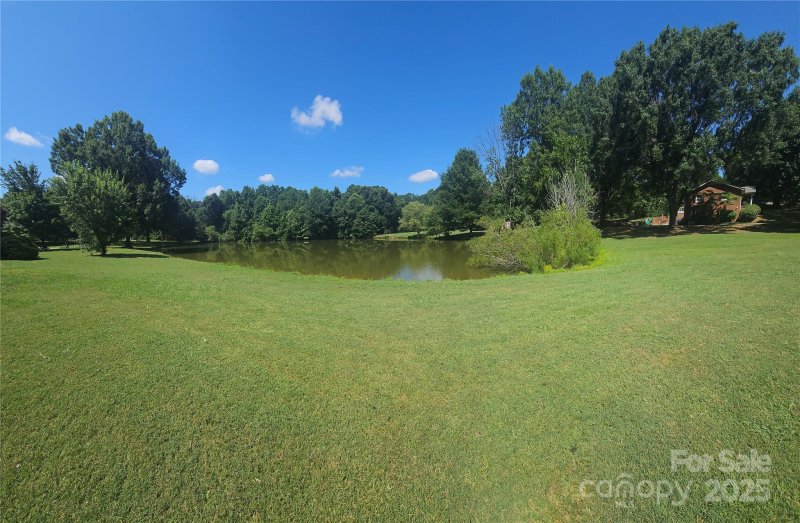 Property image 5 at 6339 Farmlake Drive, Mint Hill, NC 28227