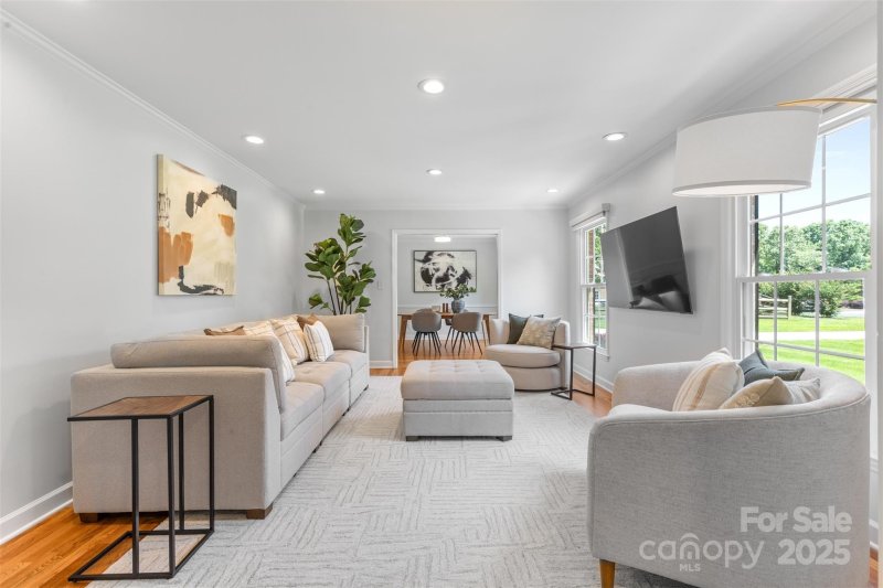 Property image 5 at 7916 Wellston Drive, Charlotte, NC 28210