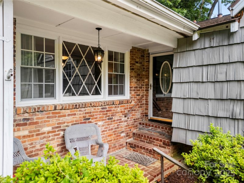 Property image 3 at 607 Coulwood Drive, Charlotte, NC 28214