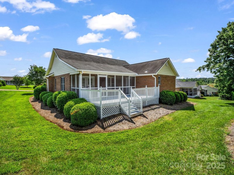 Property image 5 of 116 Memphis Way in Sparks Crossing, Spindale, NC 28160