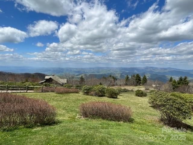 Property image 3 of 143 Daniel Boone Trail in Ogle Meadows, Burnsville, NC 28714