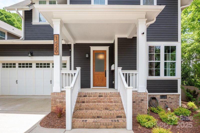 Property image 4 at 1620 Arnold Drive, Charlotte, NC 28205