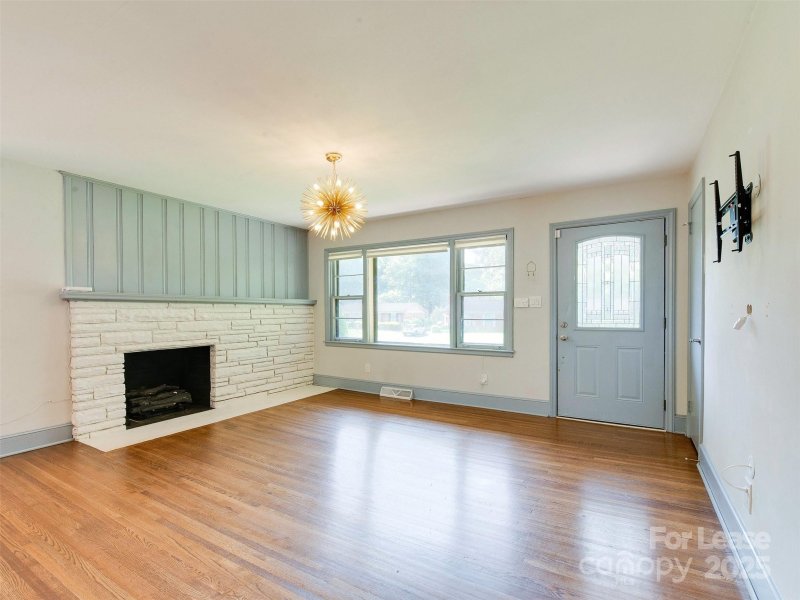 Property image 4 at 3921 Sheffield Drive, Charlotte, NC 28205