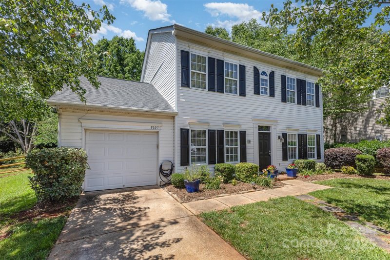 Property image 3 at 9107 Royal Highlands Court, Charlotte, NC 28277