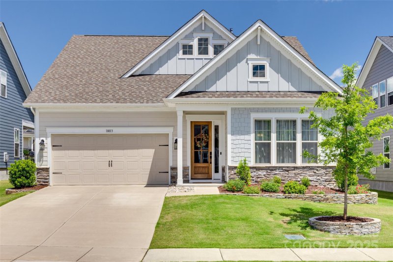 18013 Grey Mossrun Drive
