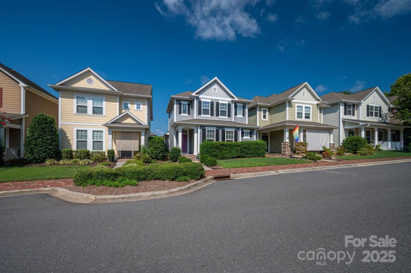 Property image 3 of 2313 Blueberry Street in Eagle Park, Belmont, NC 28012