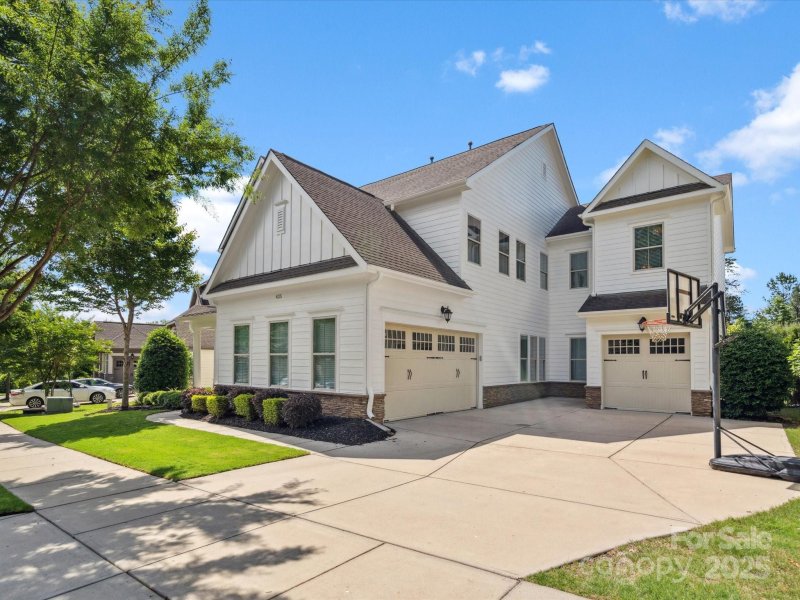 Property image 2 at 435 Galbreath Court, Fort Mill, SC 29708