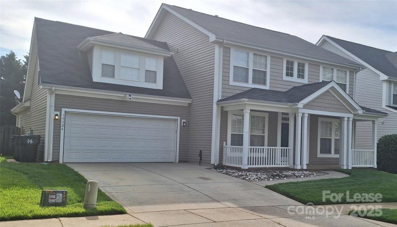 Property image 2 at 15326 Carrington Ridge Drive, Huntersville, NC 28078