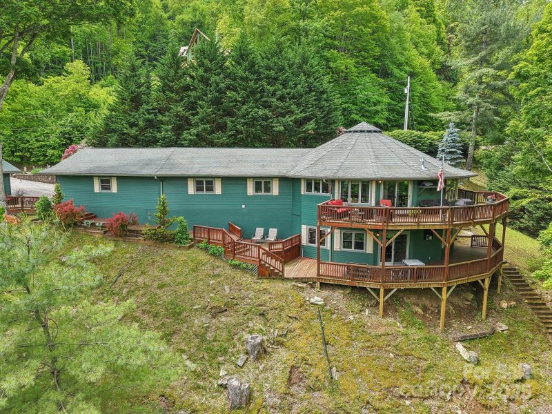 Property image 3 of 274 Slippery Rock Road in Cataloochee Ranch Estates, Waynesville, NC 28785