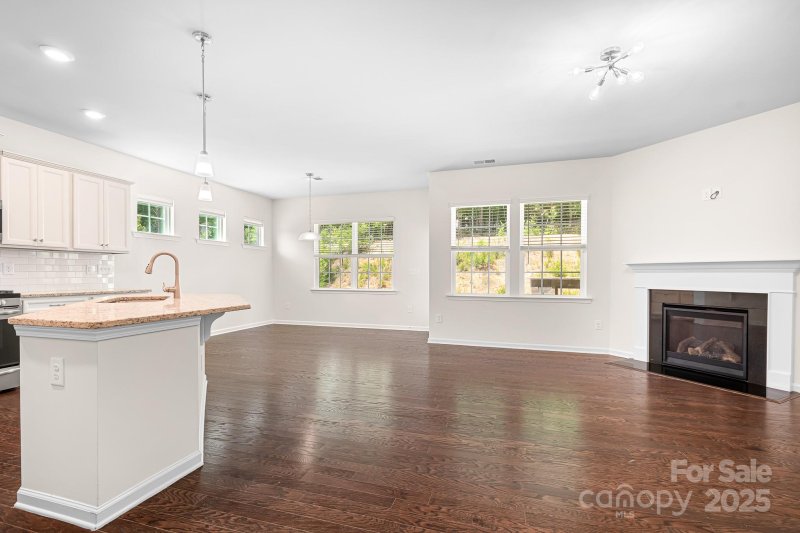 Property image 4 at 14611 Murfield Court, Charlotte, NC 28278