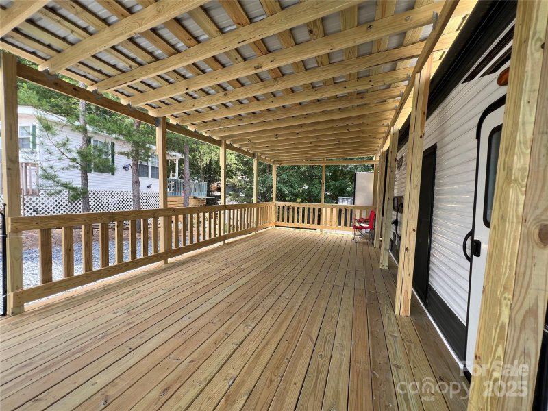 Property image 4 of 152 Eagle Drive in Badin Shores Resort, New London, NC 28127