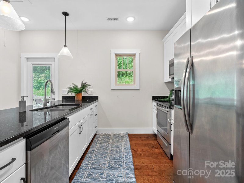 Property image 5 of 82 Wheeler Road in Barkley Terrace, Weaverville, NC 28787