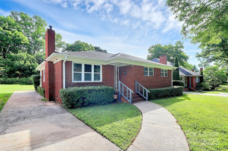 Property image 3 at 1908 Patton Avenue, Charlotte, NC 28216