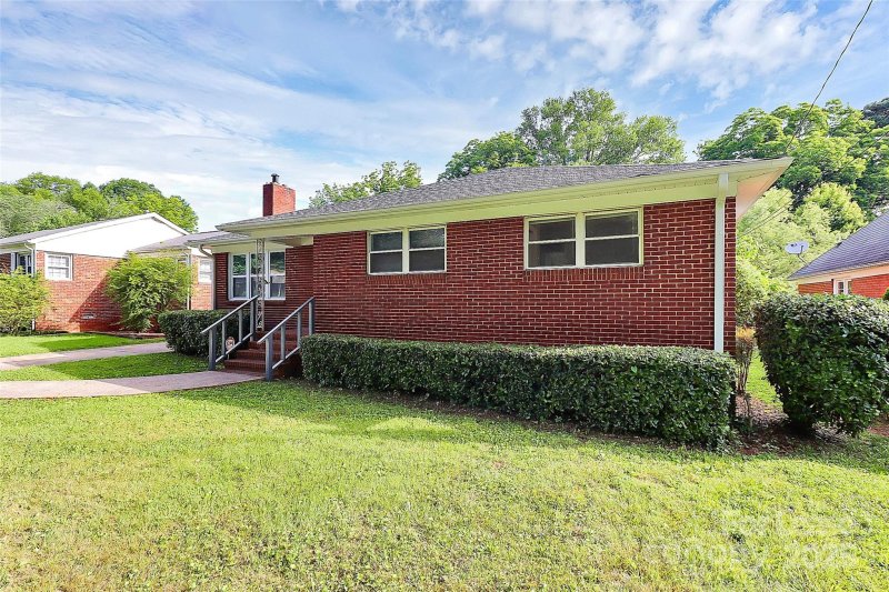 Property image 4 at 1908 Patton Avenue, Charlotte, NC 28216