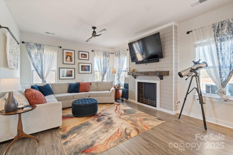 Property image 4 at 1708 Speartip Lane, Denver, NC 28037