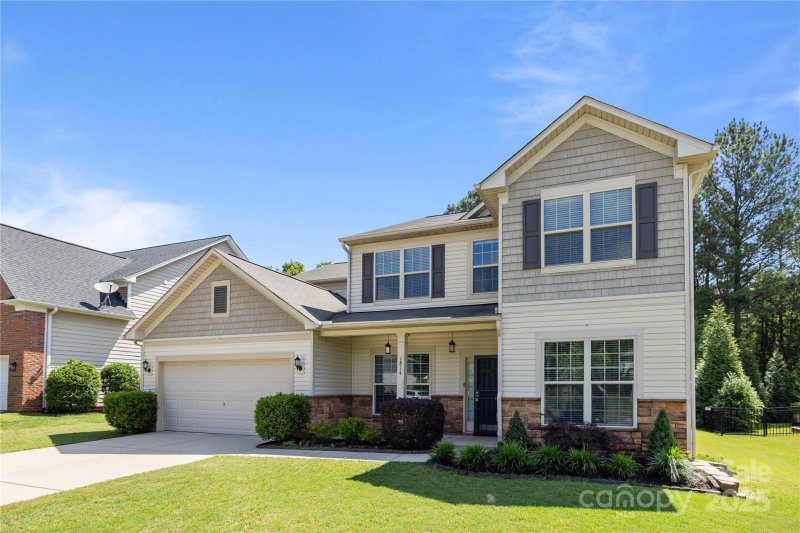 Property image 2 at 1814 Still Water Lane, Fort Mill, SC 29707