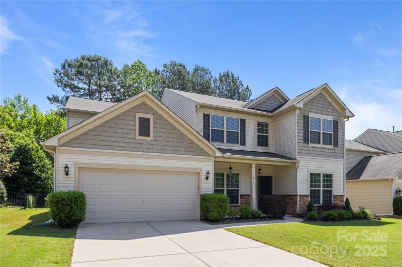 Property image 3 at 1814 Still Water Lane, Fort Mill, SC 29707
