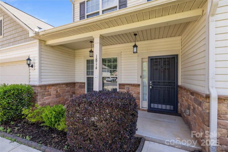 Property image 4 at 1814 Still Water Lane, Fort Mill, SC 29707