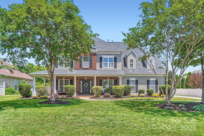 Property image 2 at 113 Dairy Farm Road, Mooresville, NC 28115