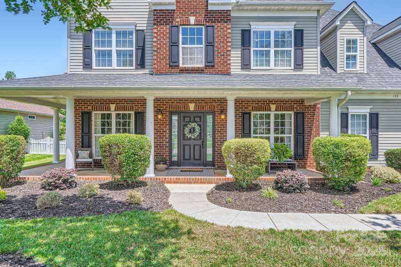 Property image 3 at 113 Dairy Farm Road, Mooresville, NC 28115