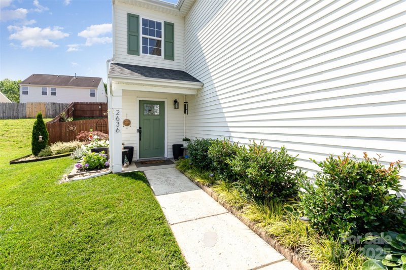 Property image 3 at 2636 Forest Grove Court, Charlotte, NC 28269