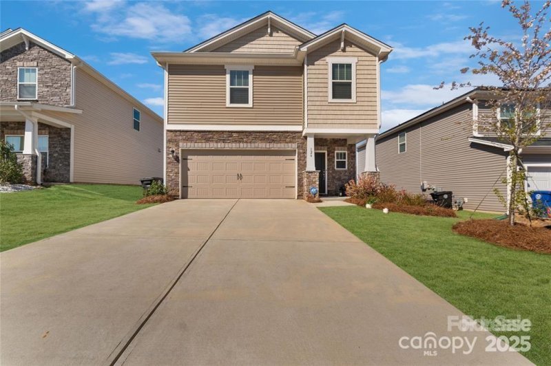 Property image 2 at 126 Johns Cardinal Drive, Mooresville, NC 28115